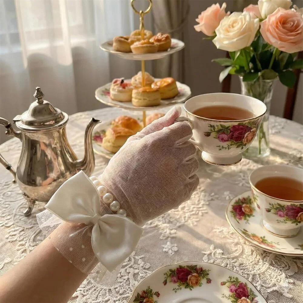 Womens White Ivory Lace Mesh Pearl Bracelet Set Vintage Bowknot Polka Dot Gloves